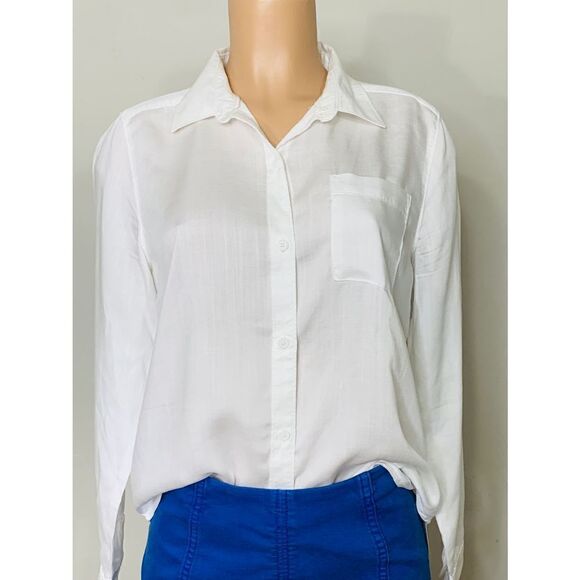 New Liz Claiborne white button up. - Picture 8 of 11